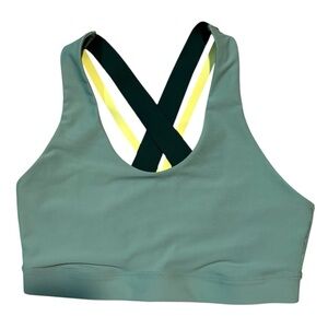 Old Navy Active strappy sports bra "English Ivy" light green medium support sz M
